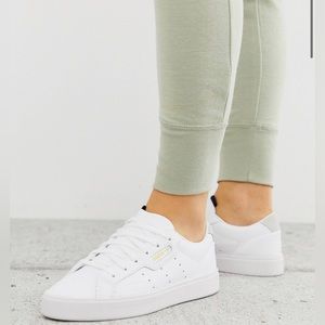 BRAND NEW ADIDAS ORIGINAL Women’s Super Sleek Sneakers White - Size 6